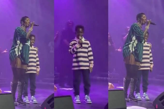 Community,Trending community,New Community,Nigerianmusic,Entertainment,Music Nigeria,Nigerian music,Nigerian songs,Nigerian hip hop,Afrobeat songs,Best Nigerian songs