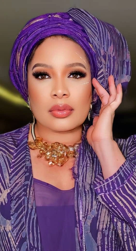 Latest Community,Community,Trending community,New Community,Graphic,Therapy & Wellness,Romance & Relationship,Nigerianmusic,Movies & TV,Entertainment