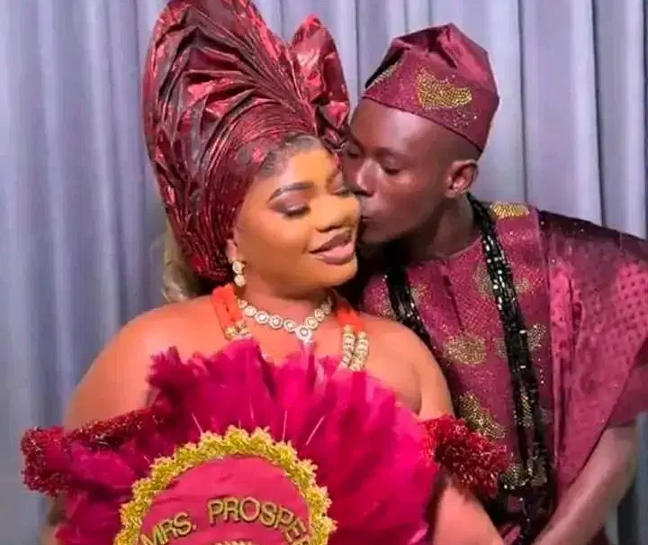 Latest Community,Community,Trending community,New Community,Therapy & Wellness,Nigerianphotographer,Romance & Relationship,Nigerianwedding,Love,Love Quotes,Dating,Marriage,Relationship Advice,Relationship Goals