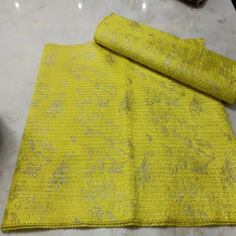 Gele - Yellow