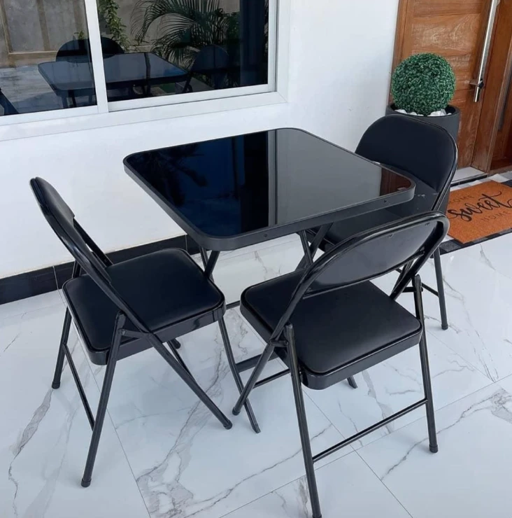 Foldable Table and Foldable Padded Chairs
