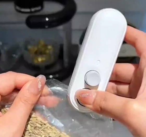 Mini USB Rechargeable 2-in-1 Heat Bag Sealer And Cutter