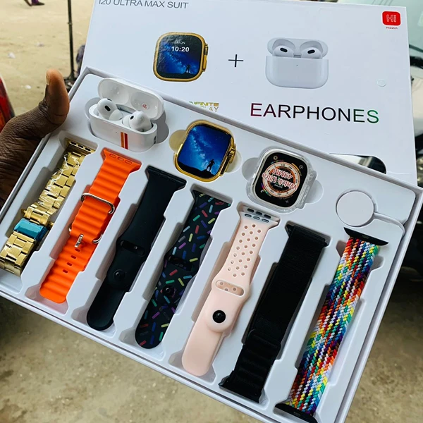 I20 Ultra Max Smart Watch 2.3+ 7 Straps + Earbuds +Case