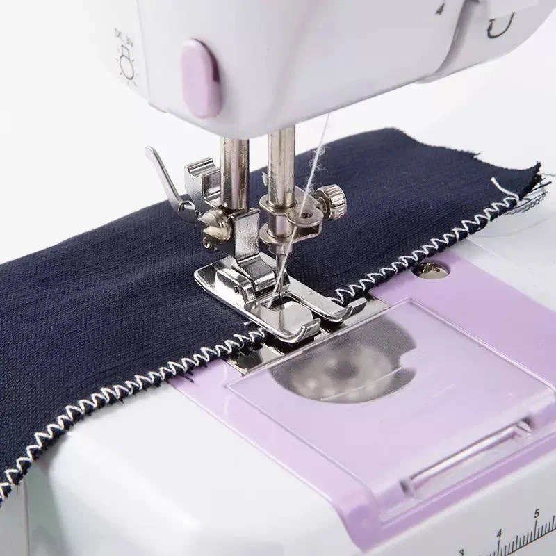 STANDARD MULTIFUNCTIONAL BATTERY & ELECTRIC OPERATED HOUSEHOLD TABLETOP SEWING MACHINE + DETACHABLE TABLE