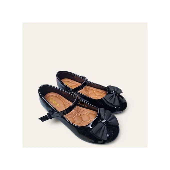 Girl Glossy Kids Children ShoeSuper Girl Girls’ Black Patent Bow Dress Shoes – Cute, Comfy & Elegant