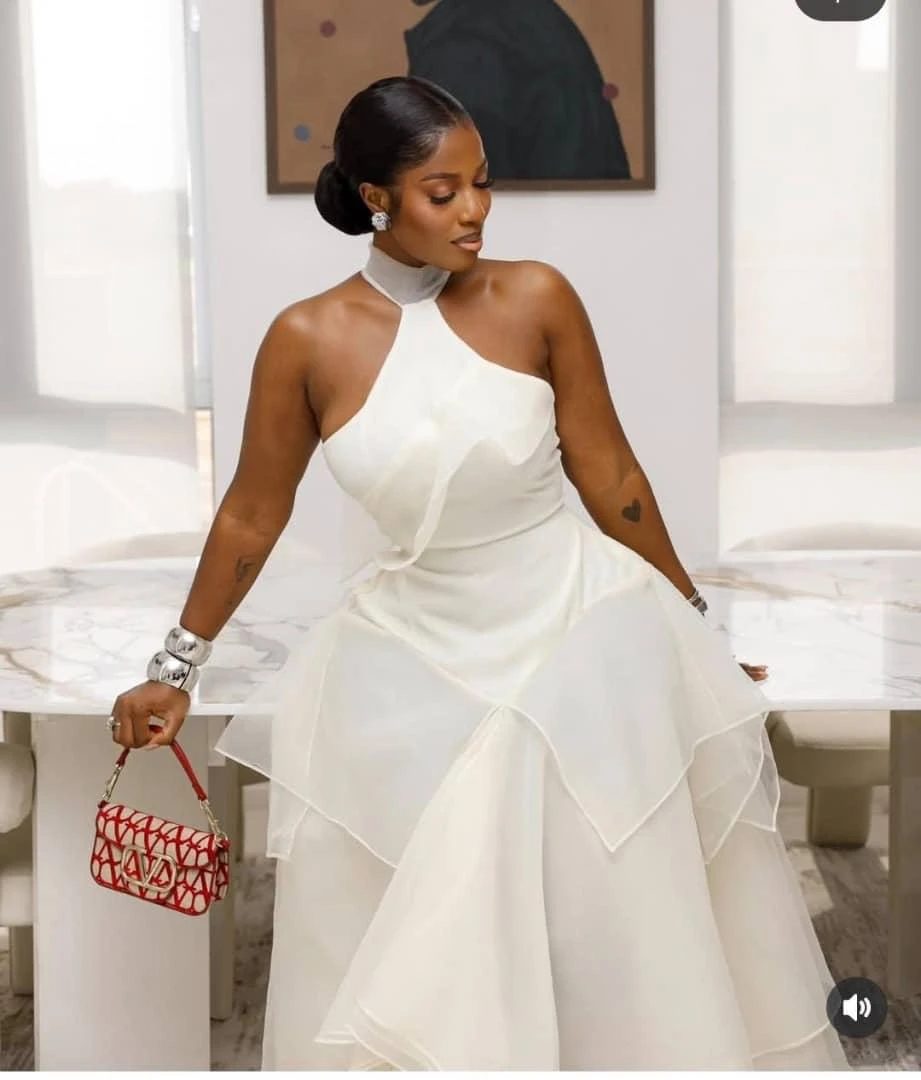 Luxury Halter Neck Mesh Gown