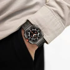 Green Lion Strive Smartwatches (white and red models)