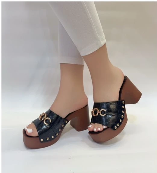 Beautiful Women Wedge Slippersslide