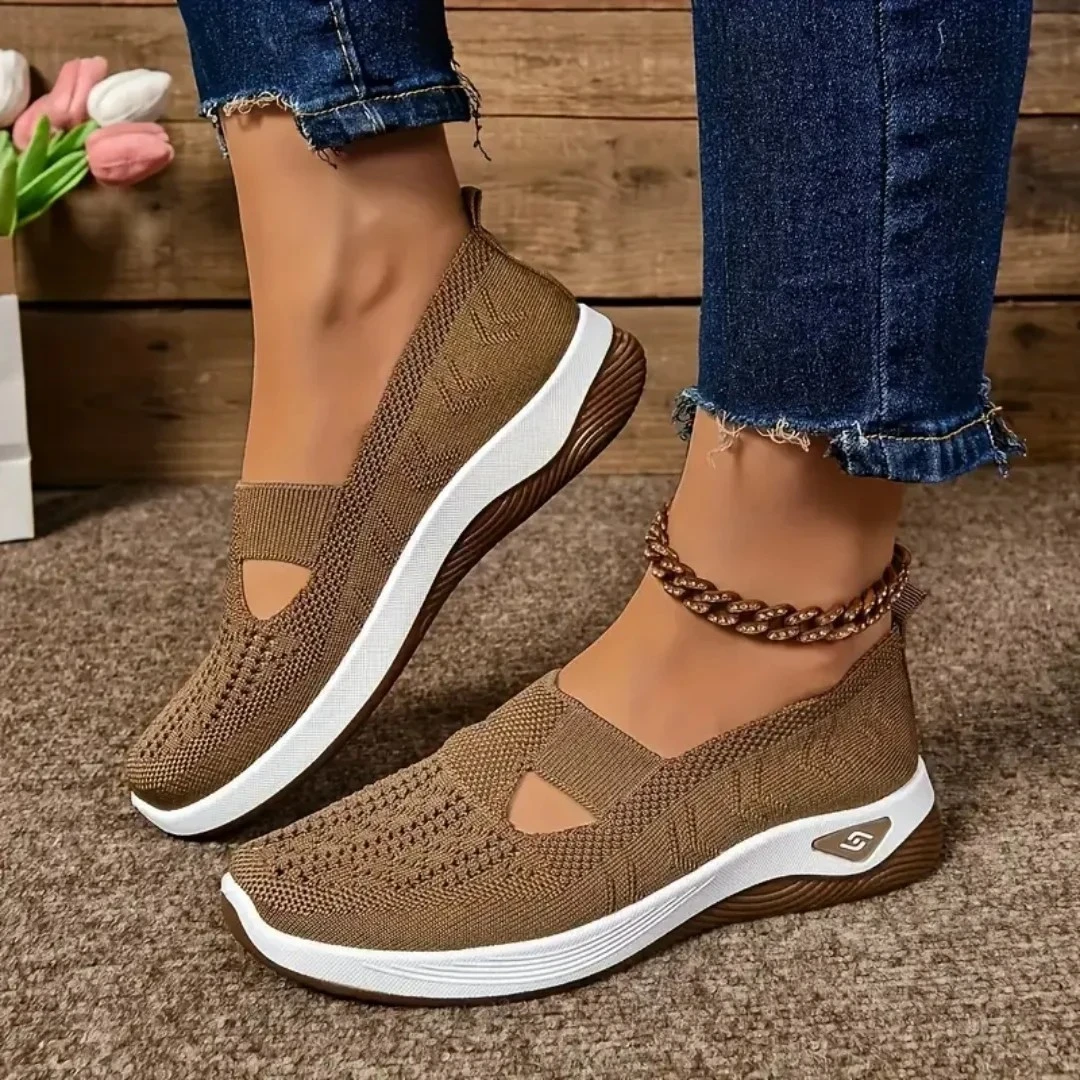 Ladies Nonslip Soft Sole Shoe Red