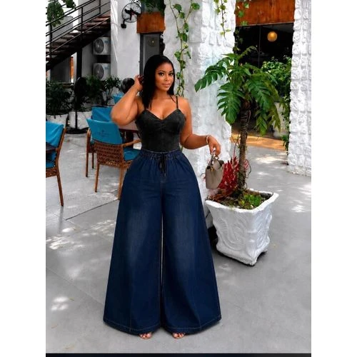 High-Waist Wide-Leg Denim Jeans