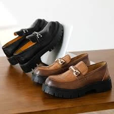 Horseshoe Buckle Slip-On Loafers with Thick Sole and Wide Toe Box, Low-Top Men's Shoes