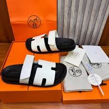 Men Quality Hermes Slides Designer Unisex Leather Slide Sandals with Back Strap Hook