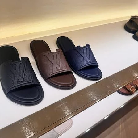 LUXURY LV MEN SLIPPERS